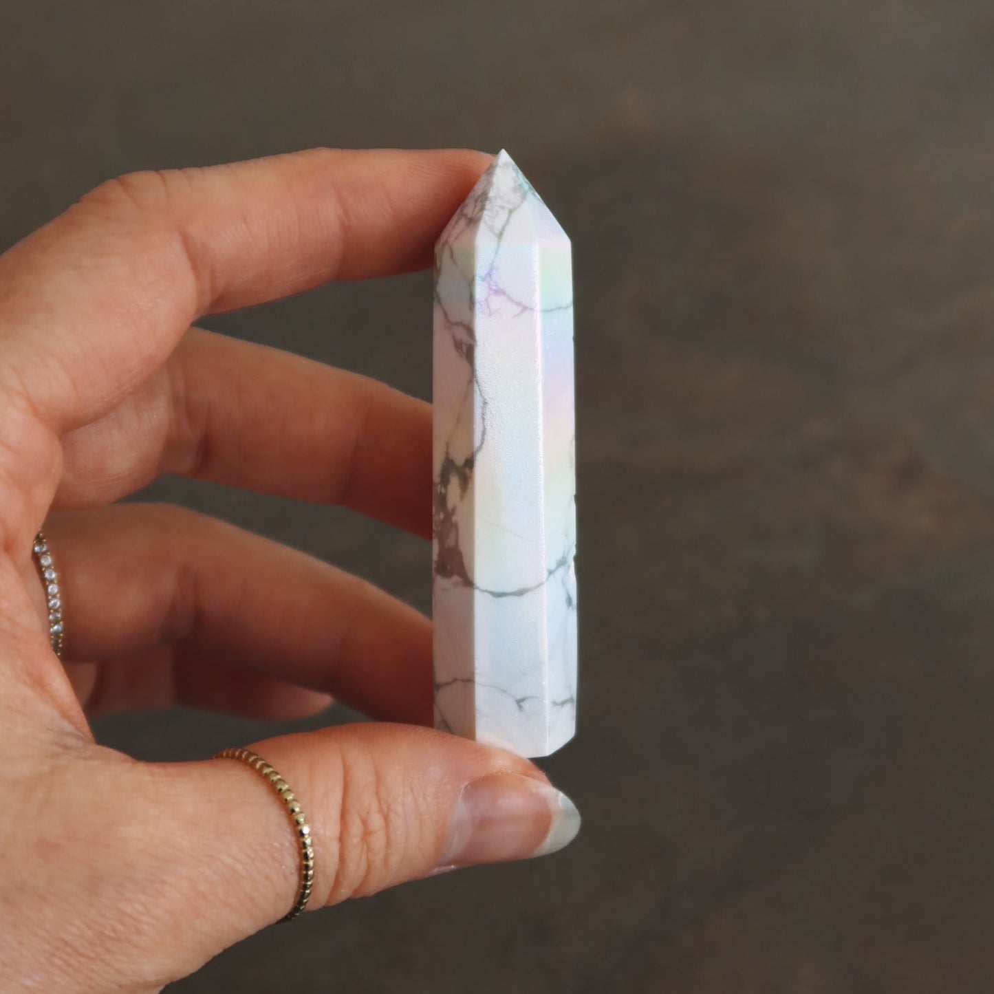 POINTE HOWLITE AURA